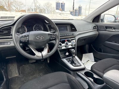 2019 Hyundai Elantra SE