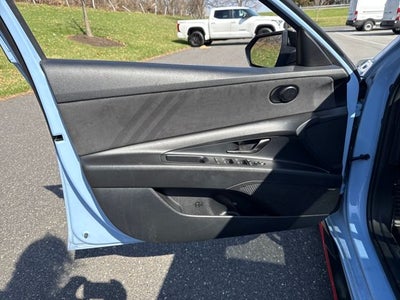 2022 Hyundai Elantra N Base