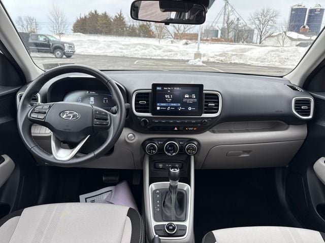 2025 Hyundai Venue SEL