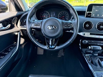 2018 Kia Stinger Base