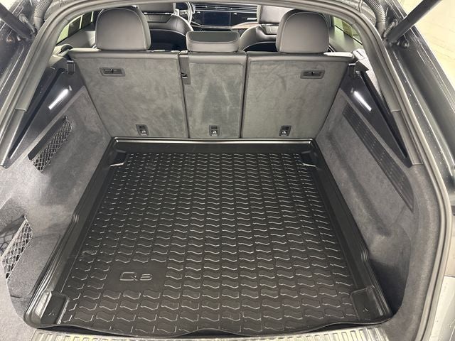 2020 Audi Q8 55 Premium Plus quattro