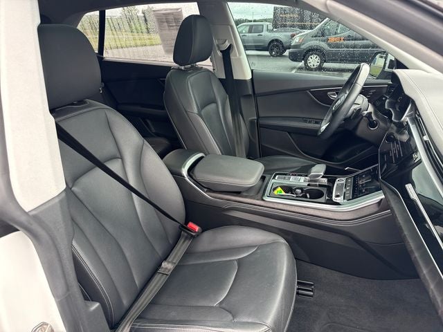 2023 Audi Q8 55 Premium Plus quattro