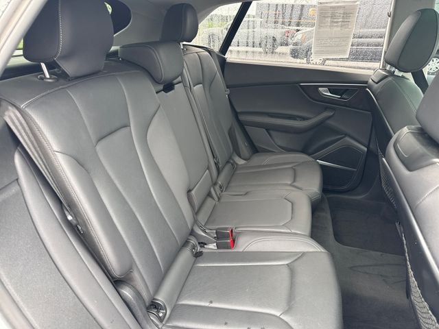 2023 Audi Q8 55 Premium Plus quattro