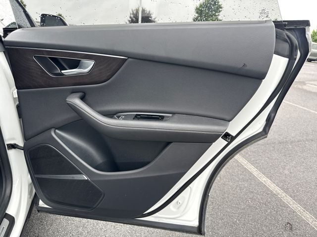 2023 Audi Q8 55 Premium Plus quattro