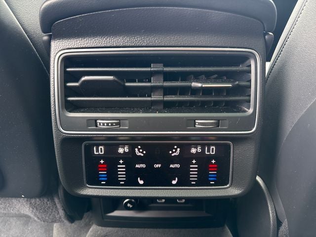 2023 Audi Q8 55 Premium Plus quattro