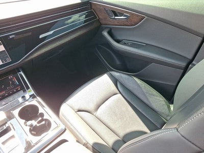 2023 Audi Q8 55 Premium Plus quattro