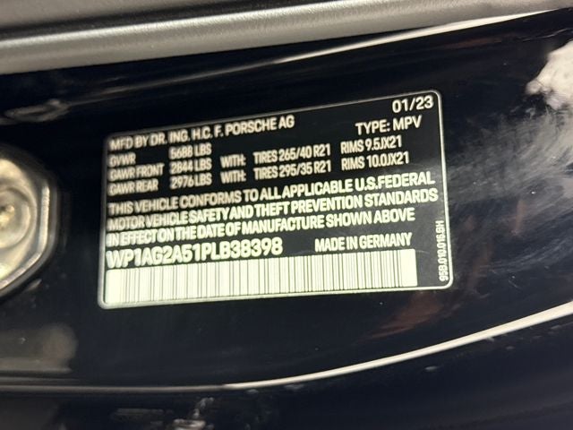 2023 Porsche Macan S