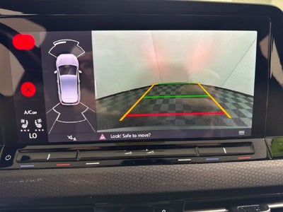 2024 Volkswagen Golf GTI SE