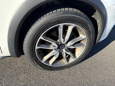 2018 Volvo V60 Cross Country T5