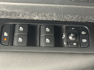 2023 Volvo XC40 B5 Core