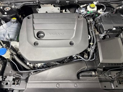 2023 Volvo XC40 B5 Core